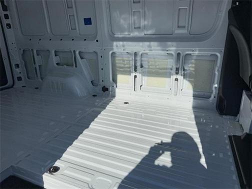 2025 Mercedes-Benz Sprinter 2500 Standard Roof