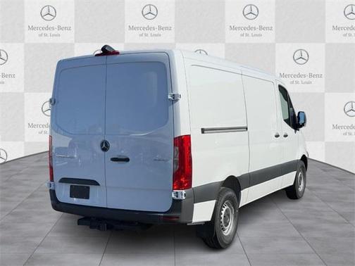 2025 Mercedes-Benz Sprinter 2500 Standard Roof