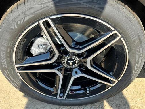 2025 Mercedes-Benz CLA 250 4MATIC