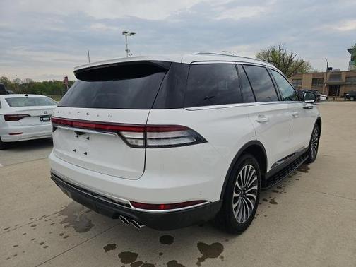2022 Lincoln Aviator Reserve AWD