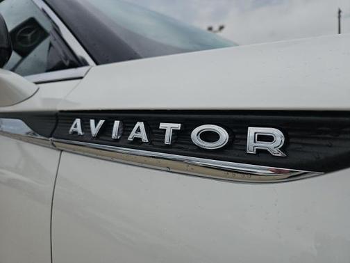 2022 Lincoln Aviator Reserve AWD