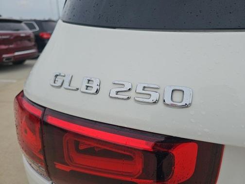 2020 Mercedes-Benz GLB 250 4MATIC