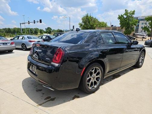 2015 Chrysler 300 S