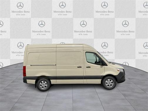 2025 Mercedes-Benz Sprinter 2500 Standard Roof