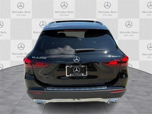 2025 Mercedes-Benz GLA 250 4MATIC