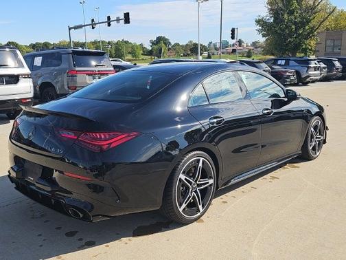 2025 Mercedes-Benz AMG CLA 35 