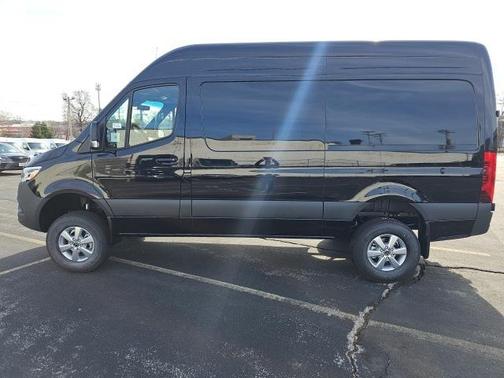 2024 Mercedes-Benz Sprinter 2500 High Roof