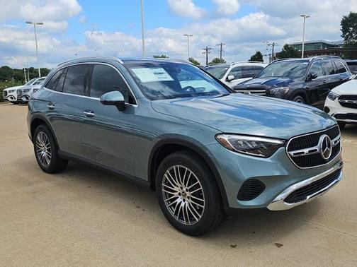 2026 Mercedes-Benz GLC 300 4MATIC
