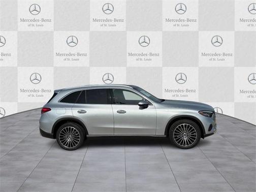 2025 Mercedes-Benz GLC 300 4MATIC