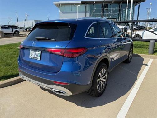 2025 Mercedes-Benz GLC 300 4MATIC