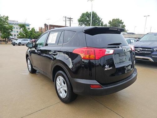 2013 Toyota RAV4 LE