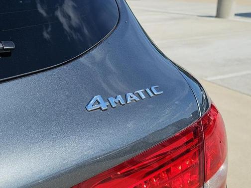 2018 Mercedes-Benz GLC 300 4MATIC