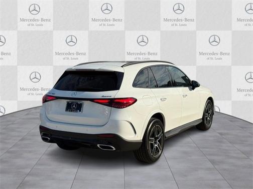 2025 Mercedes-Benz GLC 300 