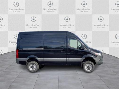 2025 Mercedes-Benz Sprinter 2500 Standard Roof
