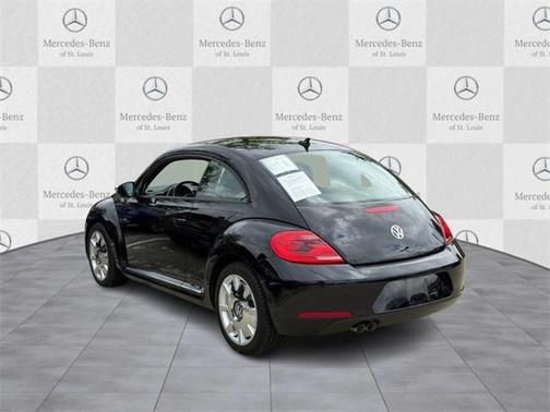 2013 Volkswagen Beetle 2.5L Fender Edition