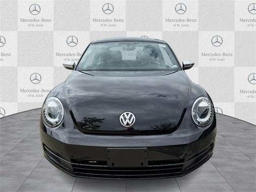 2013 Volkswagen Beetle 2.5L Fender Edition