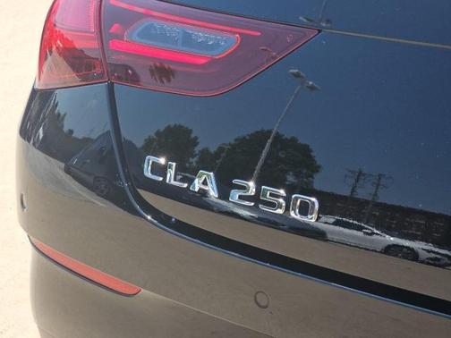 2025 Mercedes-Benz CLA 250 4MATIC