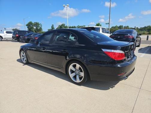 2008 BMW 528 528i