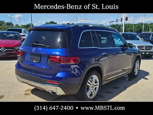 Galaxy Blue Metallic 2023 Mercedes-Benz GLB 250