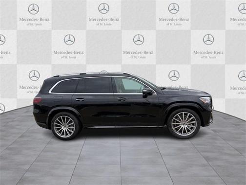 2025 Mercedes-Benz GLS 450 4MATIC