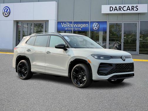 2025 Volkswagen Tiguan 2.0T SE R-Line Black