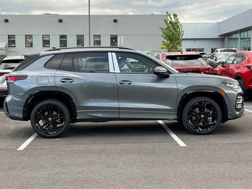 2025 Volkswagen Tiguan 2.0T SE R-Line Black