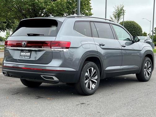 2025 Volkswagen Atlas 2.0T SE