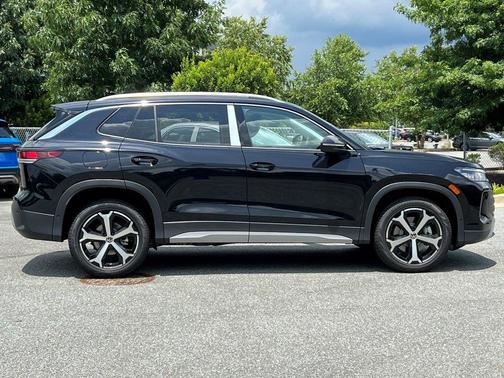 2025 Volkswagen Tiguan 2.0T SE
