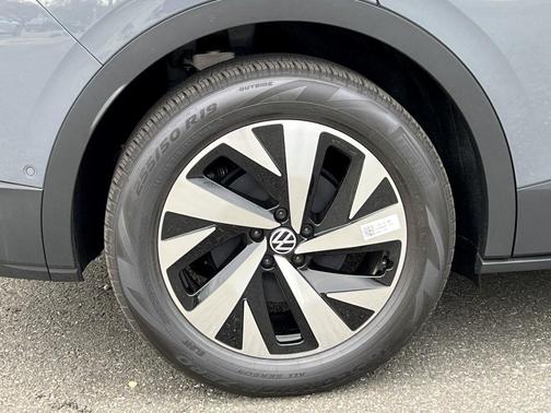 2025 Volkswagen ID.4 Pro