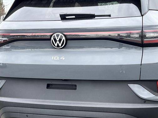 2025 Volkswagen ID.4 Pro