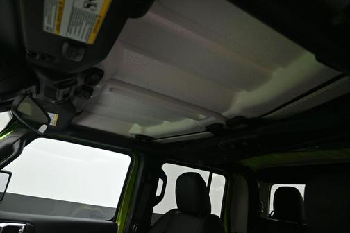 Mojito! Clearcoat 2026 Jeep Gladiator Texas Trail