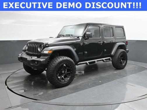2025 Jeep Wrangler Sport
