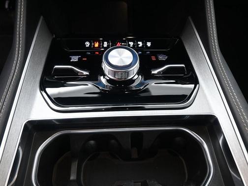 2025 Jeep Wagoneer Series II