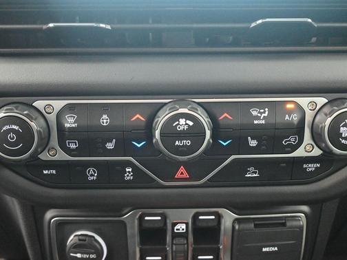 2025 Jeep Gladiator Mojave