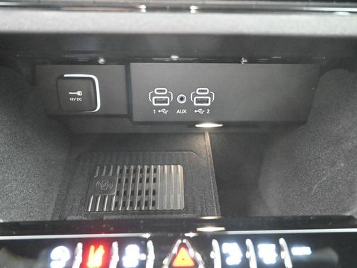 2026 Jeep Grand Wagoneer Base