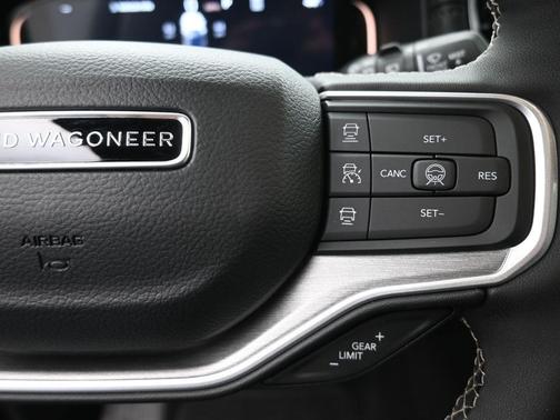 2026 Jeep Grand Wagoneer Base