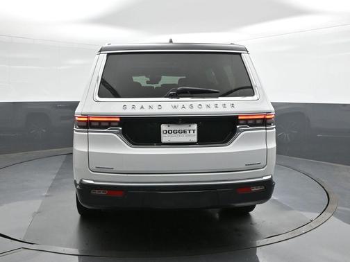 Bright White Clearcoat 2022 Jeep Grand Wagoneer Series II