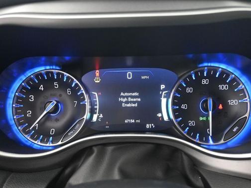 2023 Chrysler Pacifica Touring-L