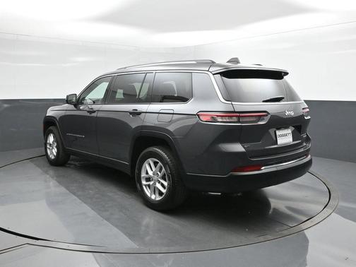 2021 Jeep Grand Cherokee L Laredo