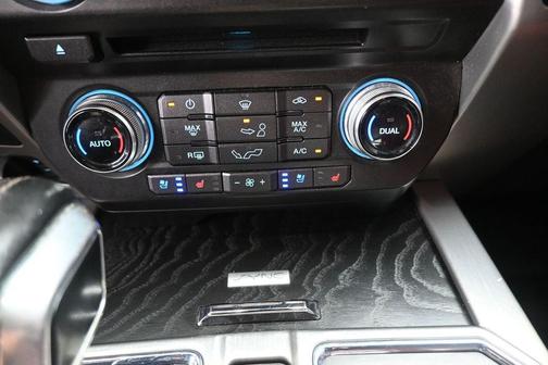 White Platinum Clearcoat Metallic 2018 Ford F-150 Platinum