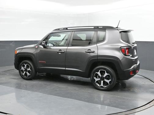 2021 Jeep Renegade Trailhawk