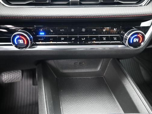 Mosaic Black Metallic 2026 Chevrolet Equinox RS