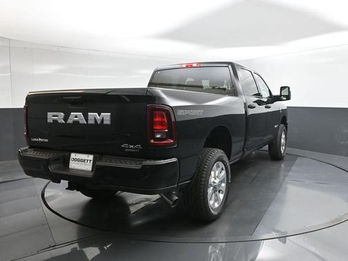 Diamond Black 2026 RAM 2500 Big Horn