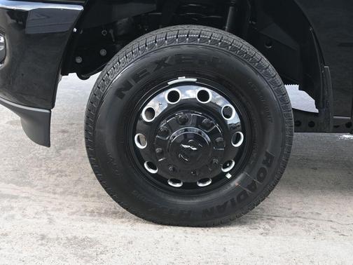 2025 RAM 3500 Laramie