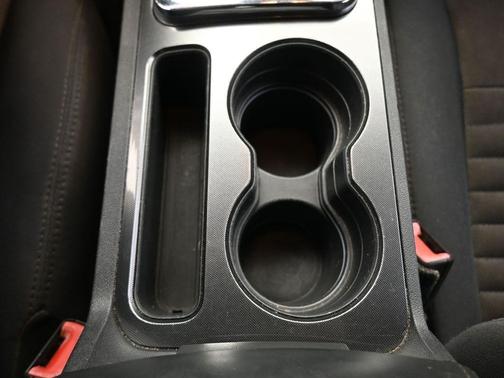 2013 Dodge Challenger SXT