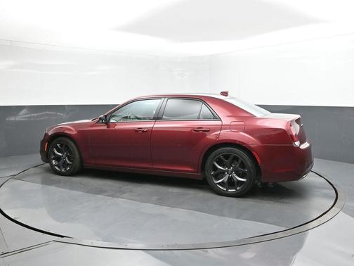 2021 Chrysler 300 S