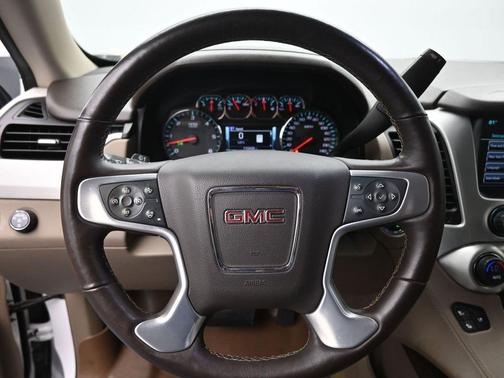 2017 GMC Yukon SLT