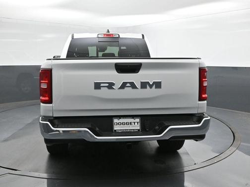 Bright White Clearcoat 2026 RAM 1500 Tradesman