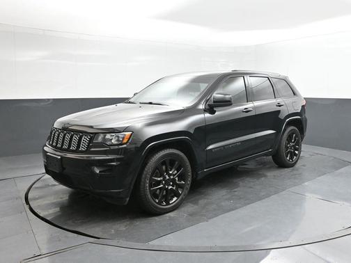 2021 Jeep Grand Cherokee Laredo X