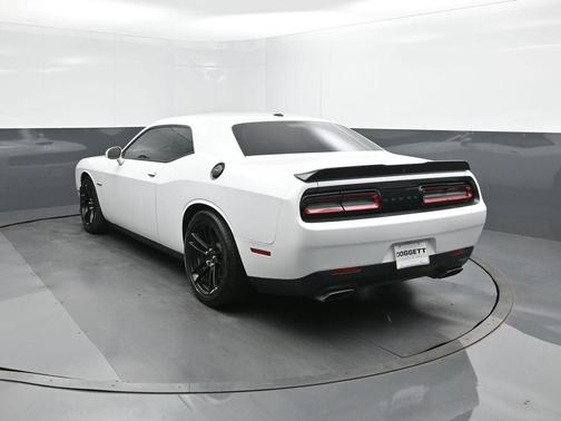 2021 Dodge Challenger R/T